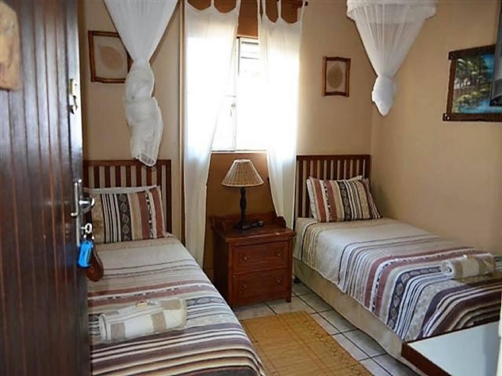 فندق A Traveller'S Palm بهالابوروا المظهر الخارجي الصورة